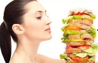 秋刀鱼吃瓜,一场味蕾的盛宴