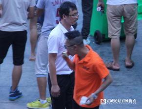 篱笆论坛 吃瓜群众们